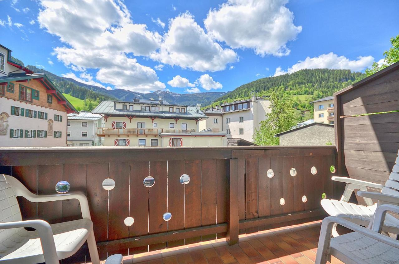 Apartment Antonia - By Alpen Apartments Целль-ам-Зе Экстерьер фото